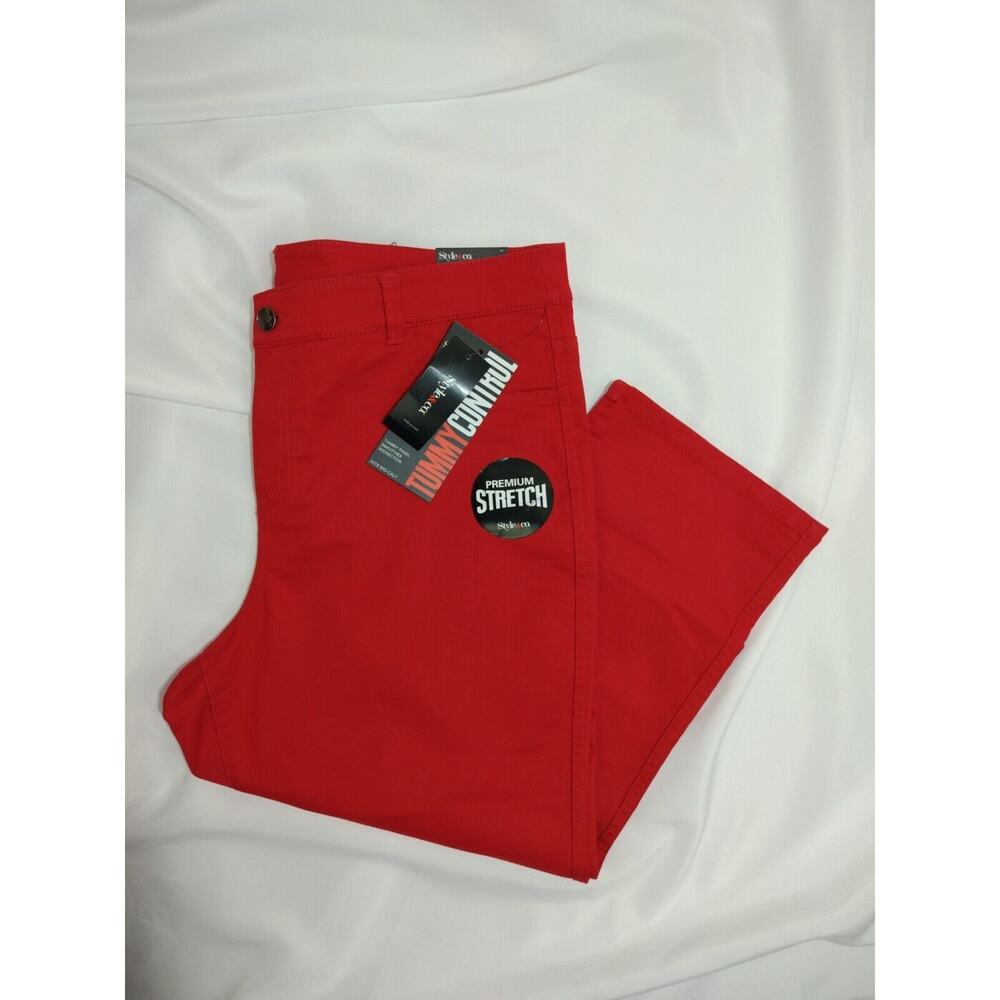 Women's Style&Co. Tummy Control Red Capri Size 16